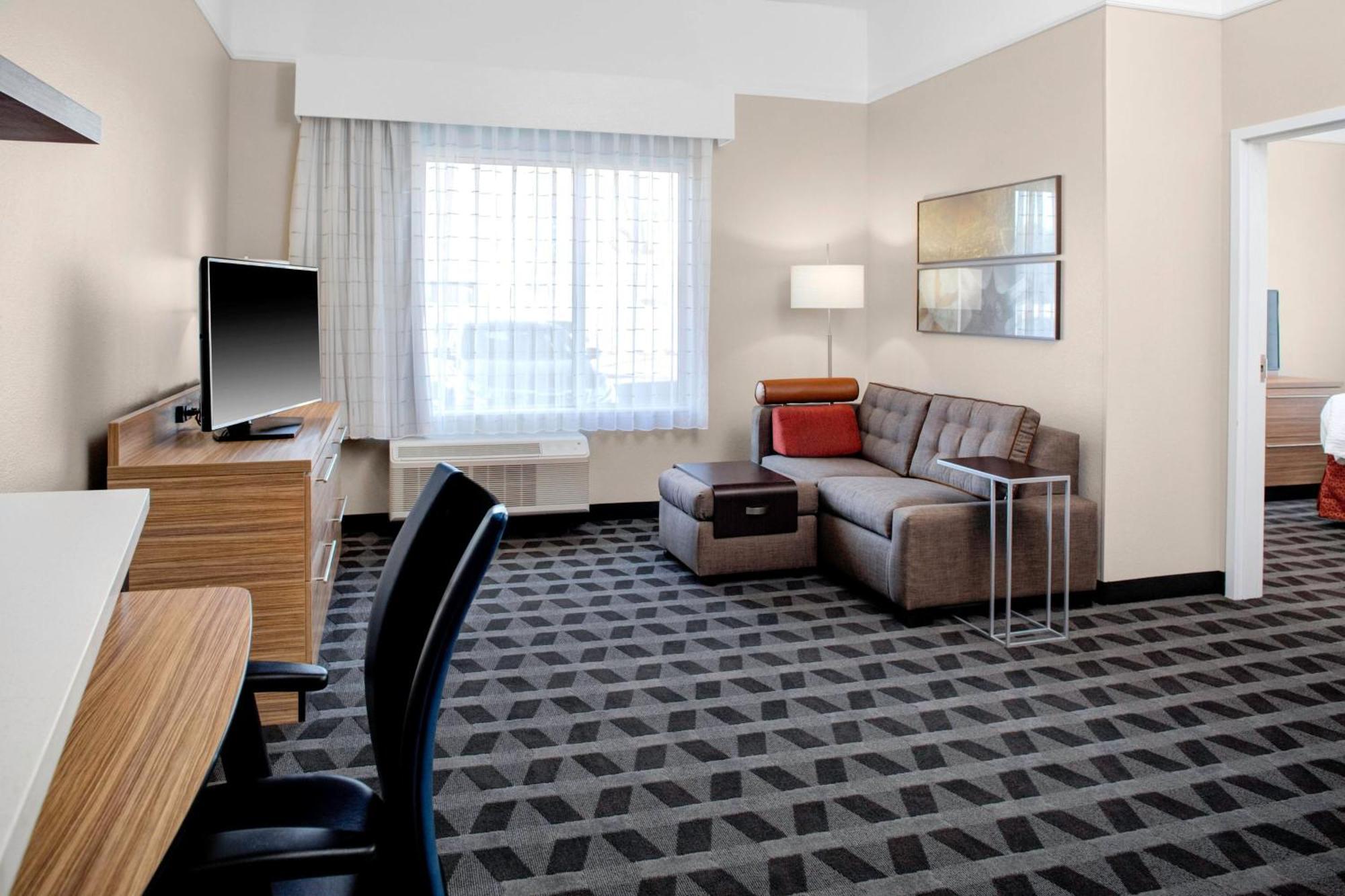Towneplace Suites By Marriott Albany Exterior photo